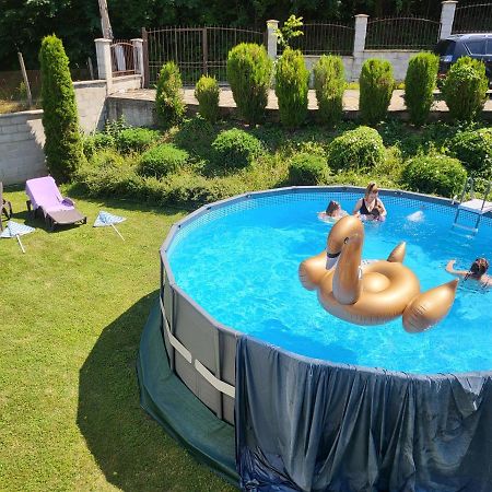 Двете Къщи В Планината Villa Beli Osŭm Buitenkant foto