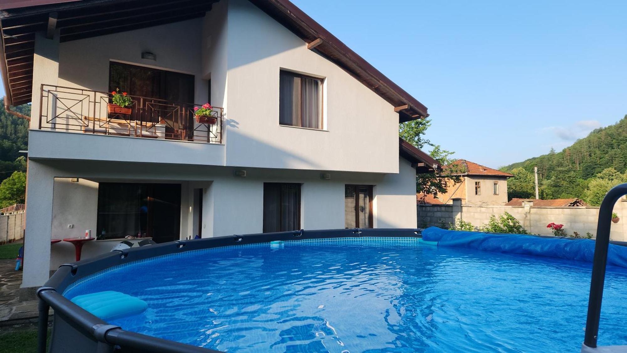 Двете Къщи В Планината Villa Beli Osŭm Buitenkant foto
